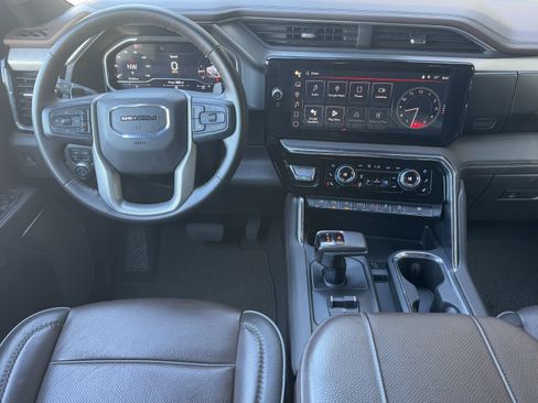 Used 2024 GMC Sierra 1500 Denali w/ Denali Reserve Package image 17