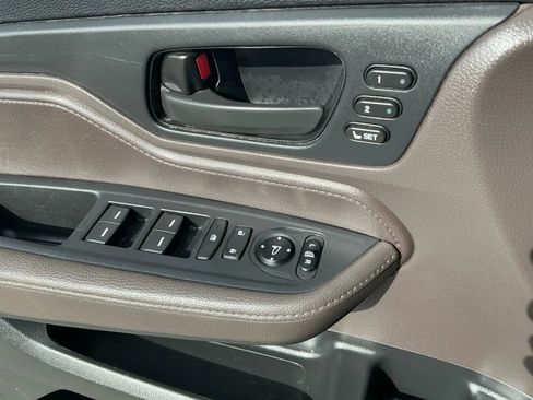 Used 2019 Honda Odyssey EX-L image 11