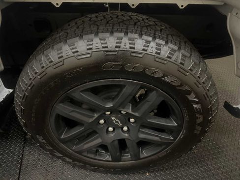 Used 2024 Chevrolet Silverado 1500 RST w/ LPO, Dark Essentials Package image 9