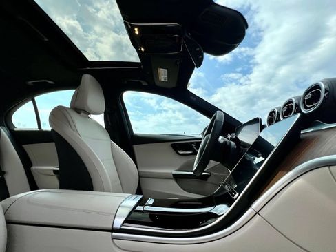 Certified 2022 Mercedes-Benz C 300 4MATIC Sedan image 8