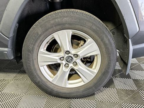 Used 2020 Toyota RAV4 LE w/ All Weather Liner Package image 27