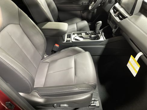 New 2026 Subaru Outback Touring image 14