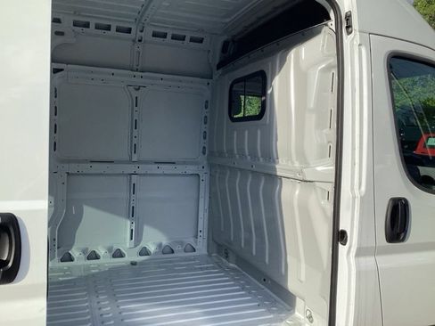 New 2026 RAM ProMaster 2500 FWD image 10