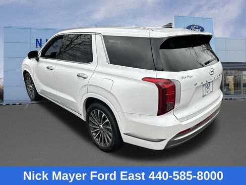 Used 2025 Hyundai Palisade Calligraphy image 5
