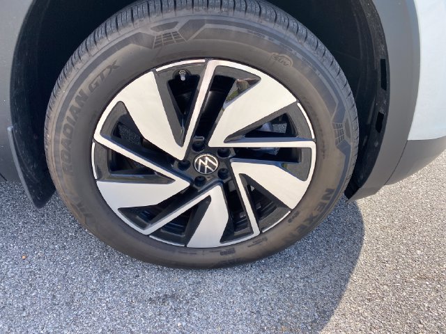 Used 2026 Volkswagen Atlas SEL AWD/4WD image 9