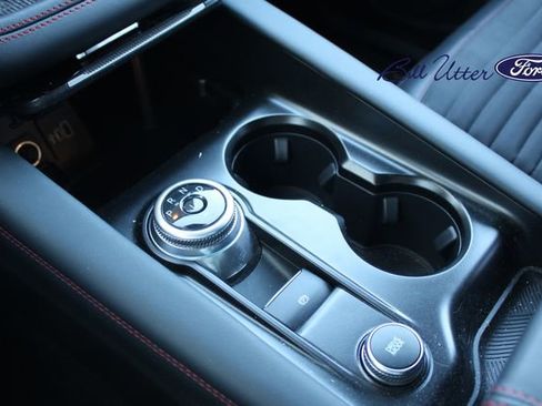 Used 2025 Ford Explorer ST-Line w/ Premium Package image 17