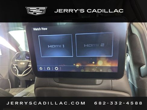 Used 2024 Cadillac Escalade ESV V AWD/4WD image 21