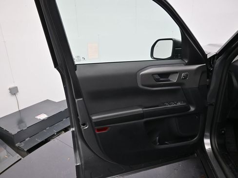 New 2025 Ford Bronco Sport Outer Banks w/ Outer Banks Tech Package+ image 9