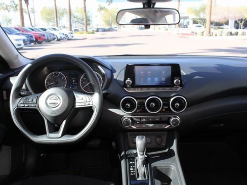 Used 2024 Nissan Sentra S image 12