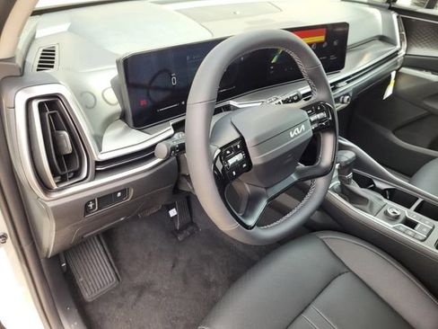 New 2026 Kia Sorento S w/ S Panoramic Sunroof Package FWD image 8
