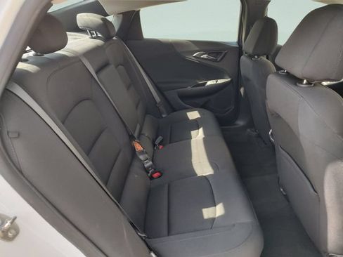Used 2024 Chevrolet Malibu LT FWD image 30