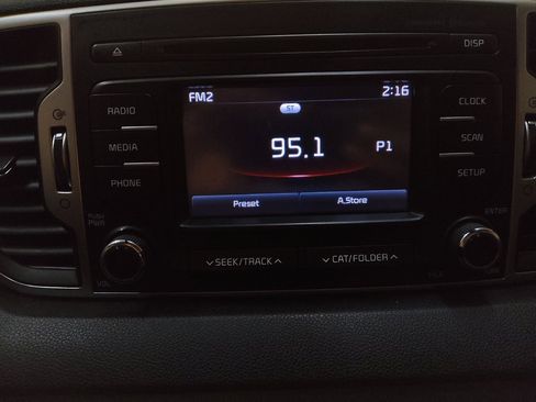 Used 2019 Kia Sportage LX AWD/4WD image 25