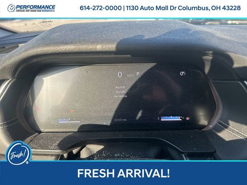 Used 2023 Jeep Grand Cherokee Laredo w/ Luxury Tech Group I image 16