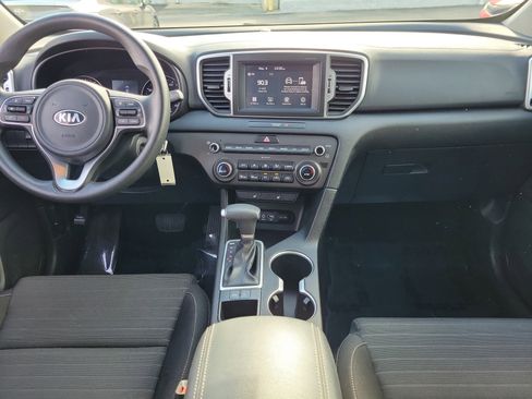 Used 2019 Kia Sportage LX w/ LX Popular Package FWD image 9