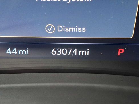 Used 2021 Buick Envision Essence w/ Technology Package I image 12