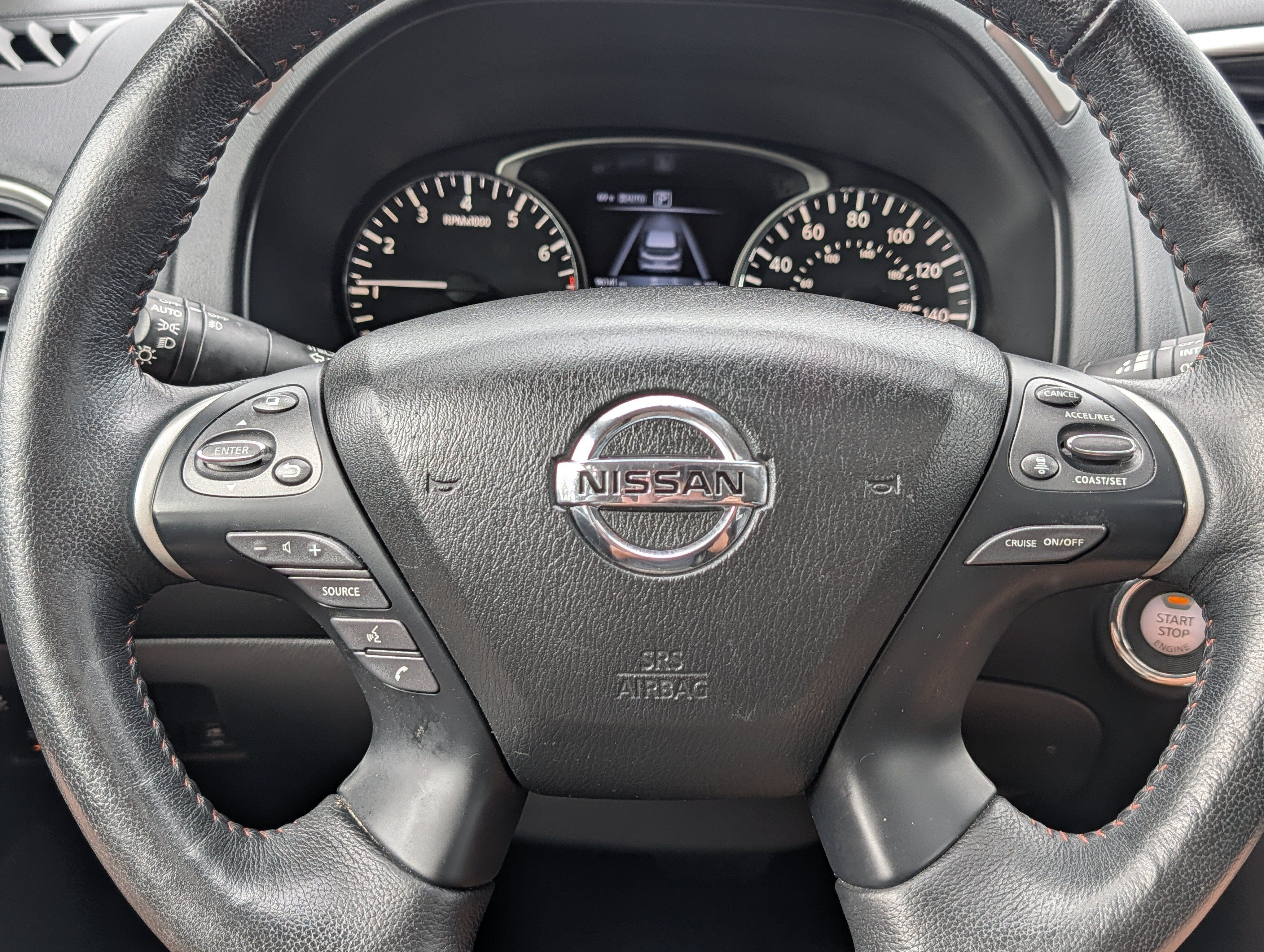 Used 2019 Nissan Pathfinder SL AWD/4WD image 25