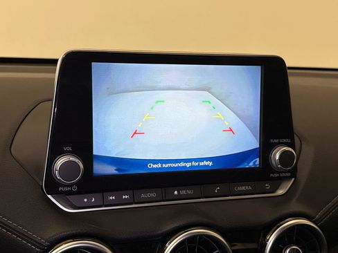Used 2022 Nissan Sentra SV FWD image 22