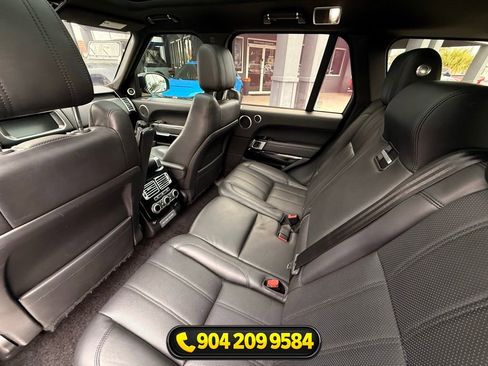 Used 2017 Land Rover Range Rover Supercharged AWD/4WD image 32