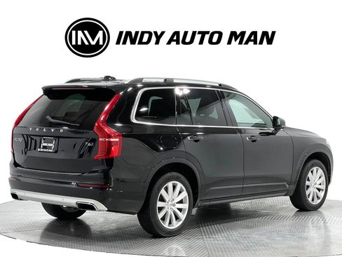 Used 2018 Volvo XC90 T6 Momentum w/ Convenience Package AWD/4WD image 4