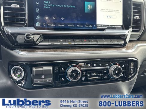 Used 2024 Chevrolet Silverado 1500 LT Trail Boss w/ Convenience Package II image 17