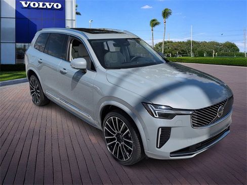 New 2026 Volvo XC90 B5 Ultra w/ Protection Package Premier image 2