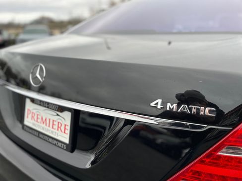 Used 2011 Mercedes-Benz S 550 4MATIC image 17