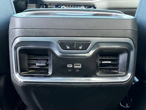 Used 2025 GMC Sierra 1500 SLT w/ SLT Premium Plus Package AWD/4WD image 21