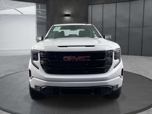 Used 2026 GMC Sierra 1500 Elevation AWD/4WD image 2