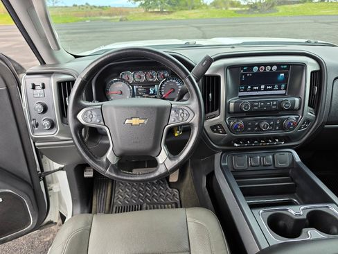 Used 2016 Chevrolet Silverado 3500 LTZ w/ Duramax Plus Package AWD/4WD image 17