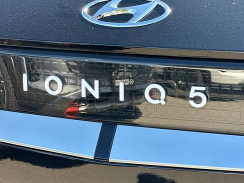 Used 2024 Hyundai Ioniq 5 SEL RWD image 34