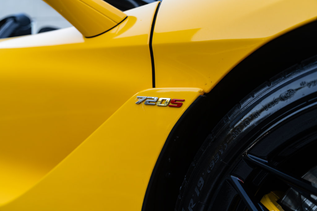 Used 2021 McLaren 720S Luxury RWD image 8