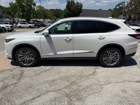 Used 2024 Acura MDX SH-AWD w/ Advance Package image 8