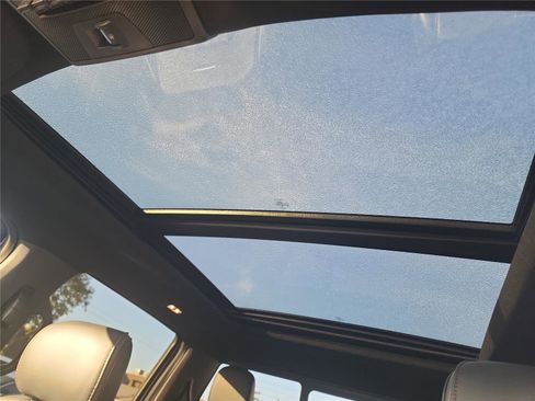 Used 2022 Ford F250 Platinum w/ Tremor Off-Road Package image 20