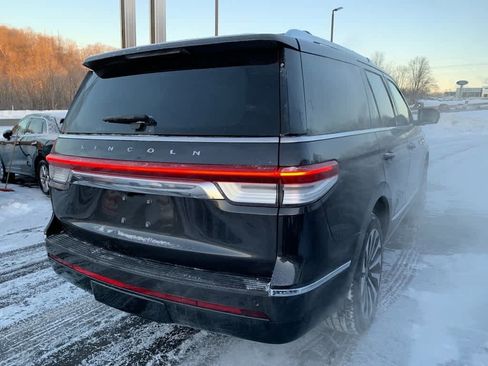 Used 2024 Lincoln Navigator Reserve image 6