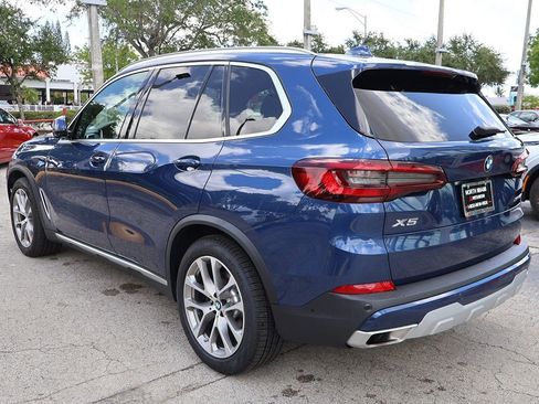 Used 2021 BMW X5 xDrive40i w/ Convenience Package AWD/4WD image 10