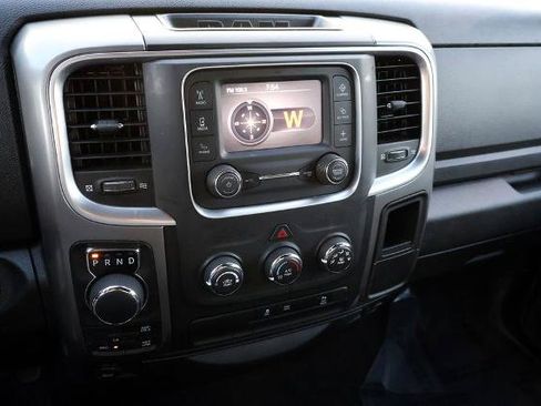 Used 2024 RAM 1500 Warlock AWD/4WD image 19