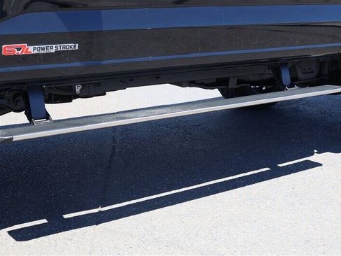 Used 2023 Ford F350 Limited w/ FX4 Off-Road Package AWD/4WD image 15