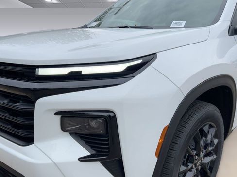 New 2026 Chevrolet Traverse LT w/ Midnight/Sport Edition image 10