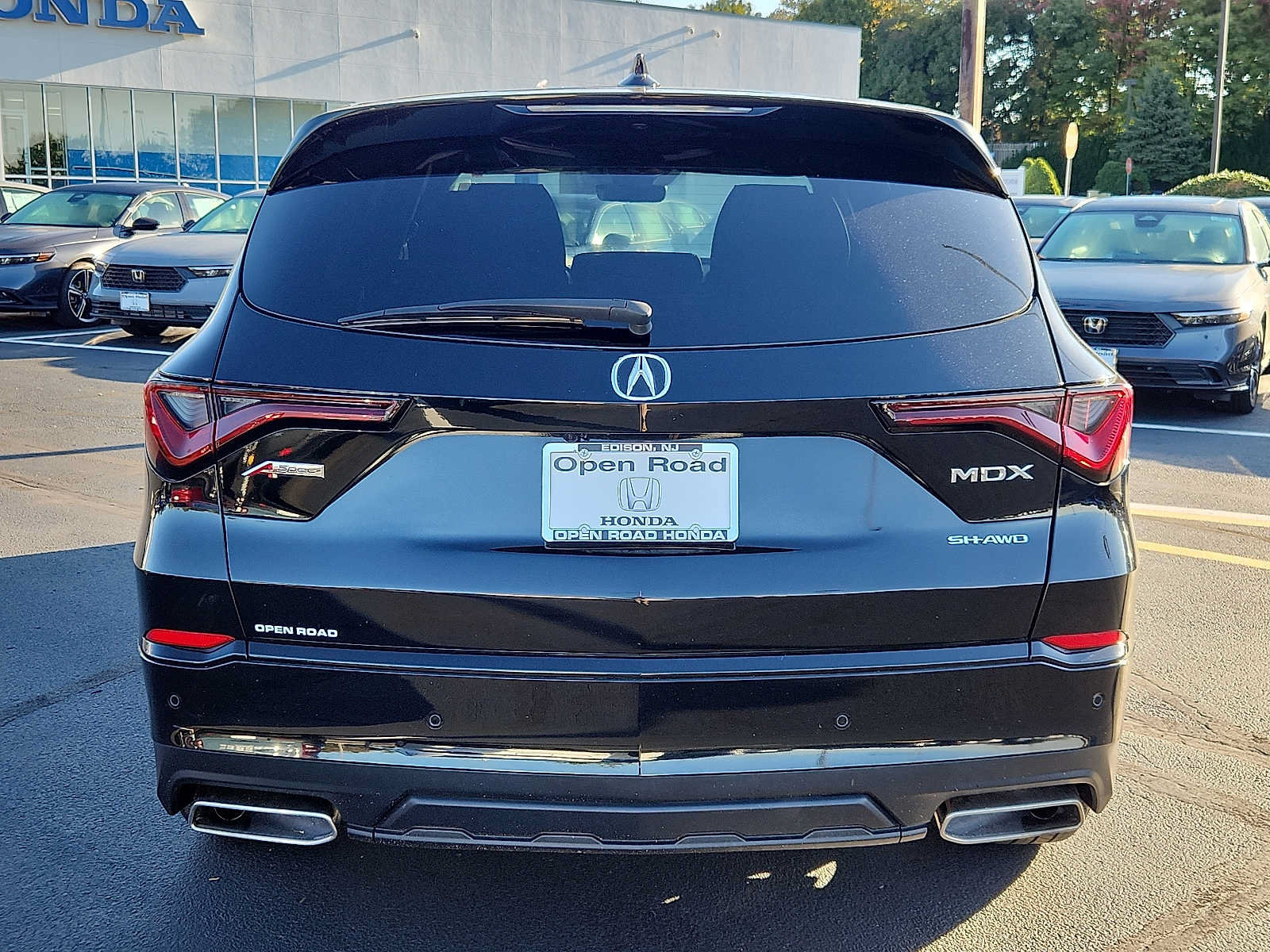 Used 2023 Acura MDX A-Spec AWD/4WD image 5
