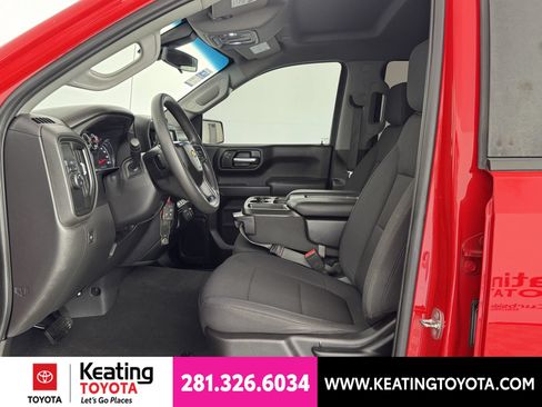 Used 2022 Chevrolet Silverado 1500 Custom w/ LPO, Blackout Package RWD image 14