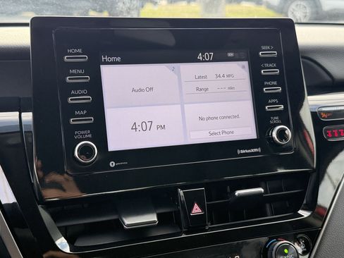 Used 2023 Toyota Camry LE image 20