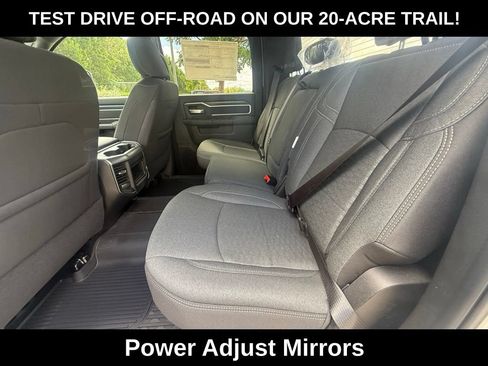 New 2026 RAM 2500 Big Horn AWD/4WD image 24