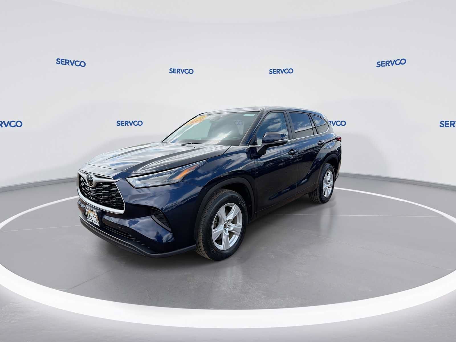 Used 2023 Toyota Highlander L FWD image 4