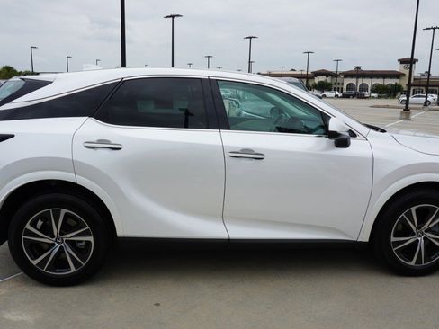Used 2024 Lexus RX 350 FWD w/ Accessory Package (K3) image 4
