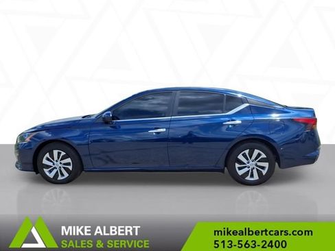 Used 2023 Nissan Altima 2.5 S FWD image 4