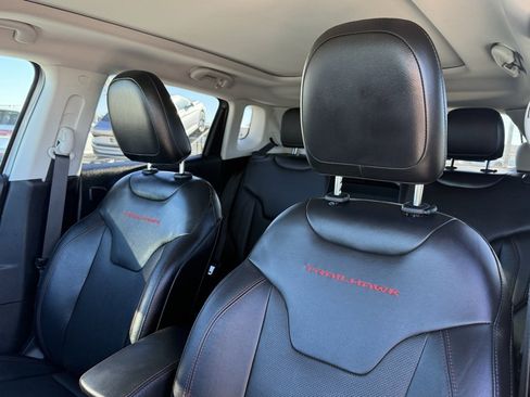 Used 2018 Jeep Compass Trailhawk w/ Leather Interior Group image 13