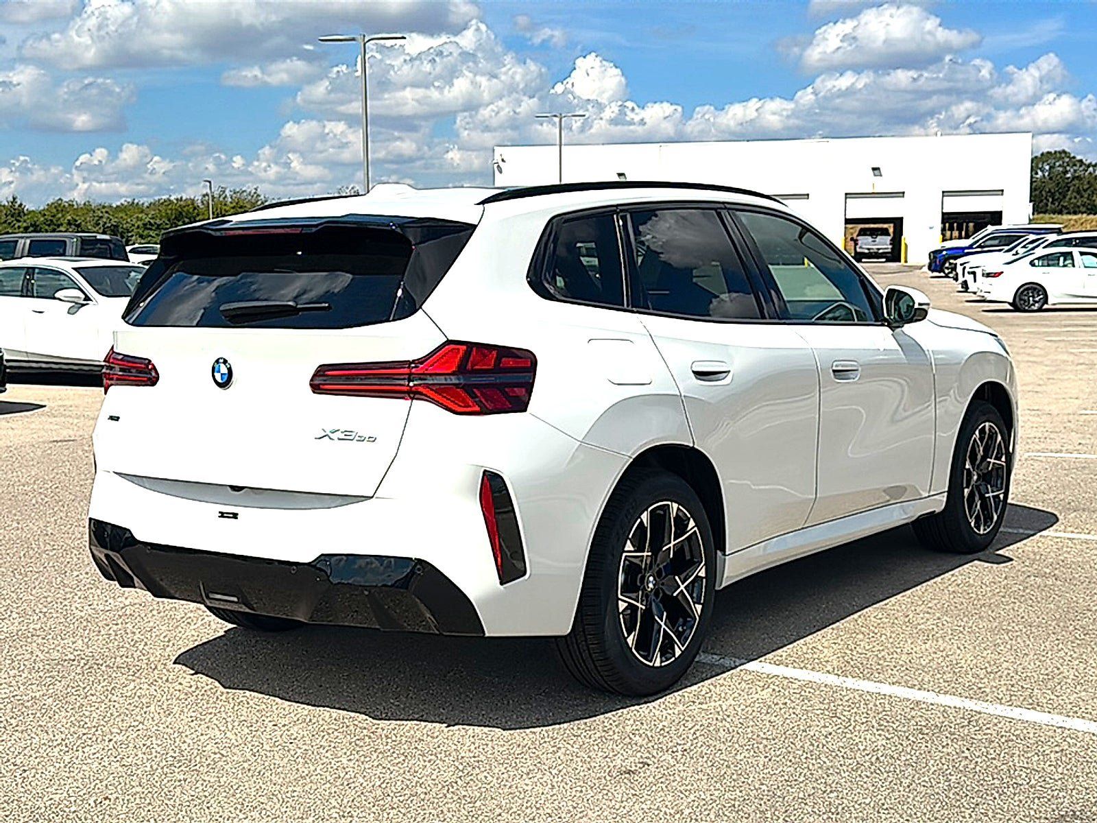 New 2026 BMW X3 xDrive30i w/ M Sport Package AWD/4WD image 8