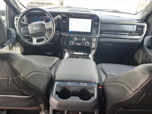 Certified 2023 Ford F250 Lariat w/ Sport Appearance Package image 10