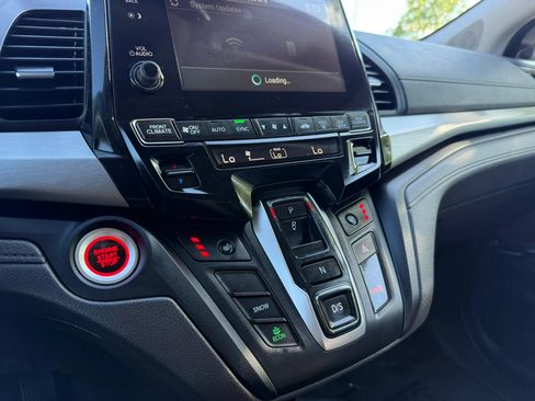 Used 2018 Honda Odyssey EX-L image 42