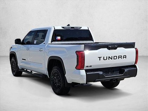 Used 2026 Toyota Tundra SR5 w/ SR5 Premium Package AWD/4WD image 9